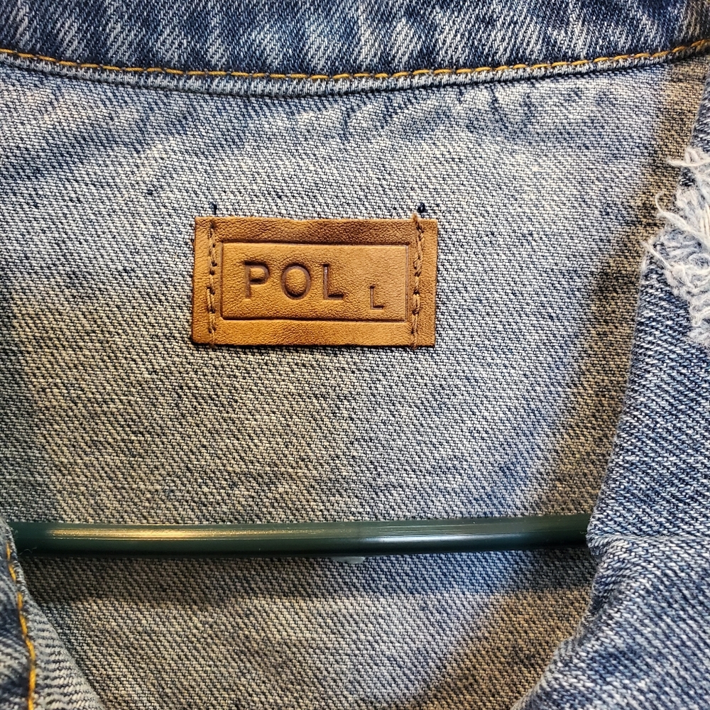 POL Jacket - Picture 2 of 5
